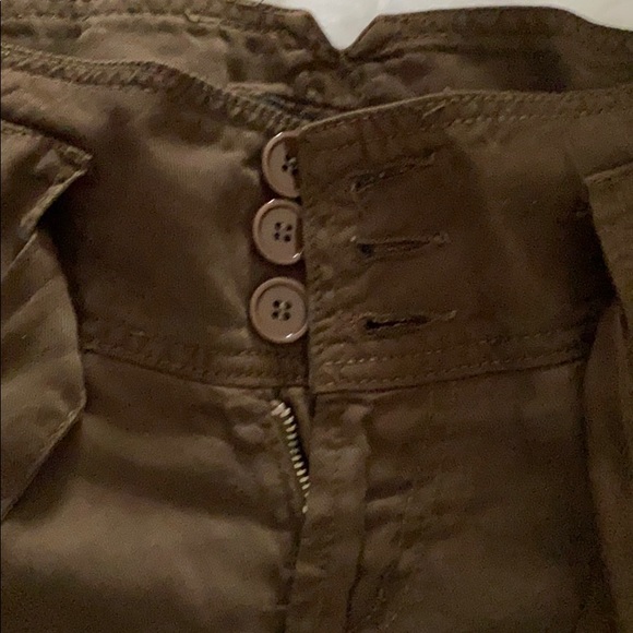 Shorts - Picture 2 of 5